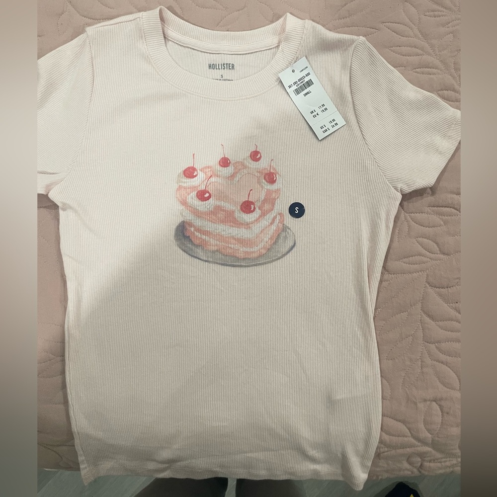 Hollister pink shirt